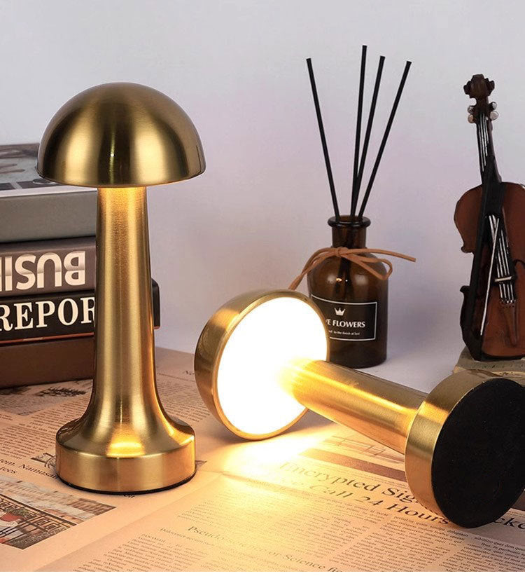 super hot selling rechargeable table lamp